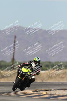 media/Oct-13-2025-Moto Forza (Mon) [[a66d839500]]/4-C Group/Session 3 (Turn 16)/